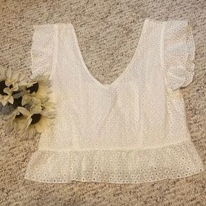 Cute islet crop top